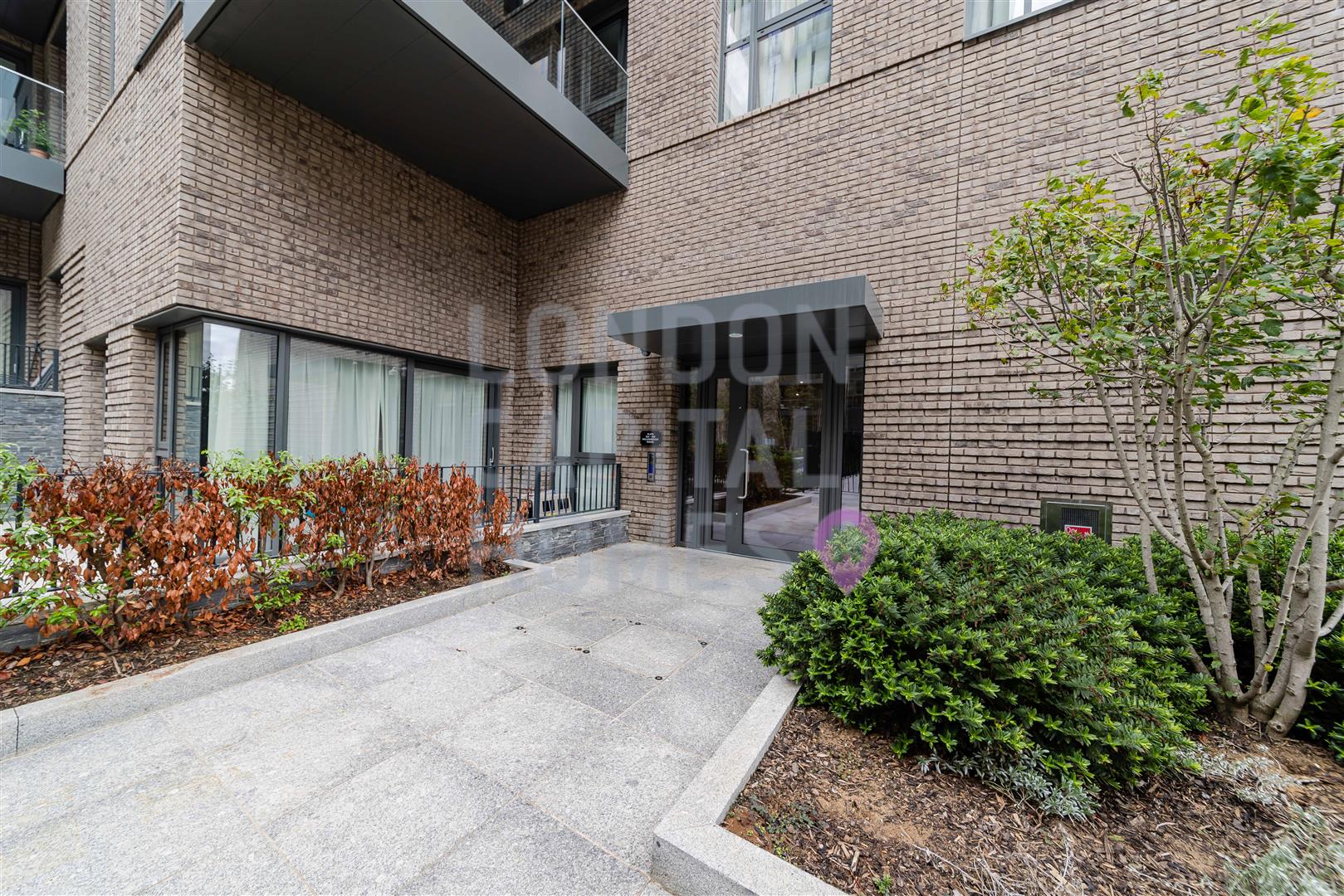 Coster Avenue, London